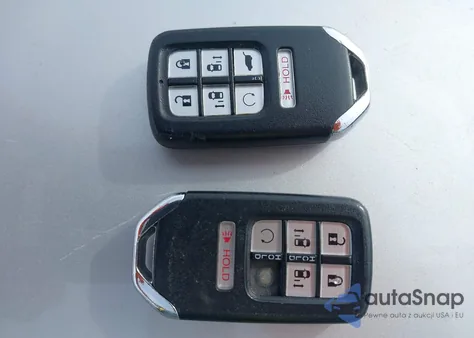 2022 Honda Odyssey Touring z USA, uszkodzony, nr VIN 5FNRL6H84NB014083